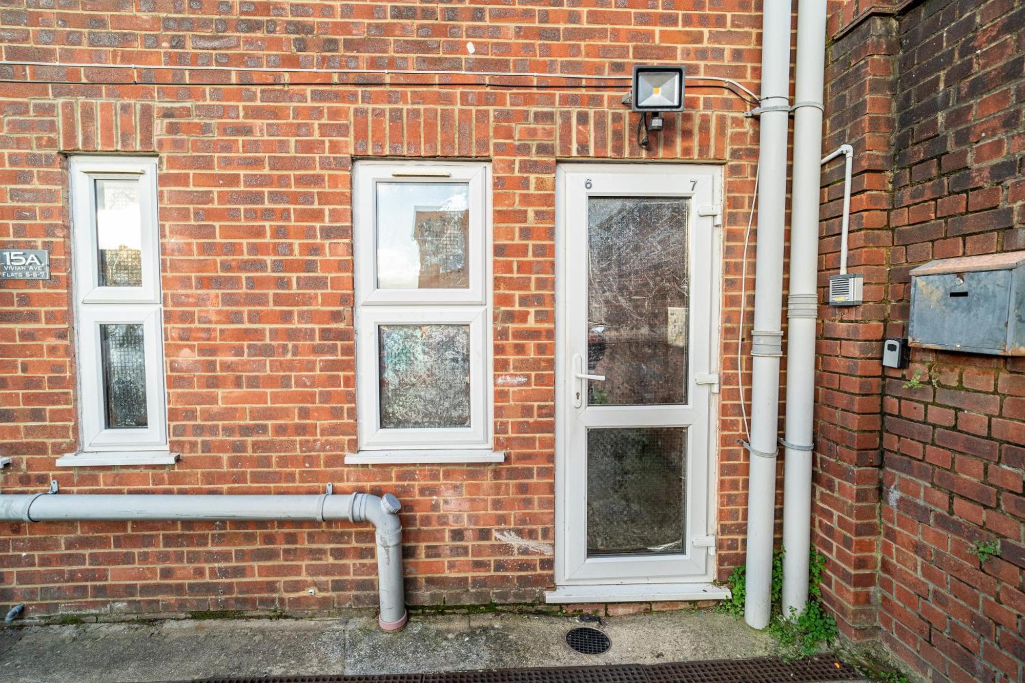 Apartment Large 2min To Hendon Station *